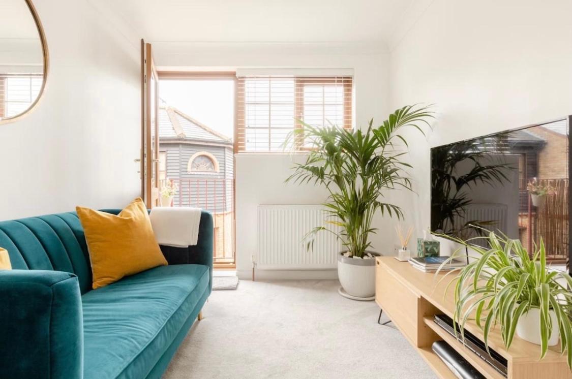 Rose Mews Central Broadstairs Villa ภายนอก รูปภาพ